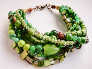 Bracciale boho hippie verde