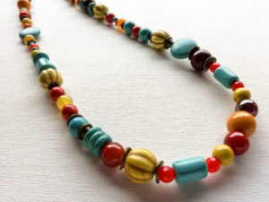 Collana boho chic colorata