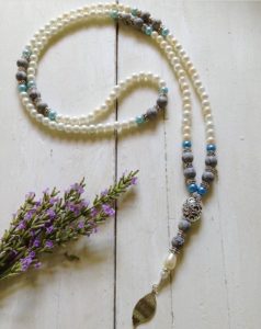 collana perle lunga